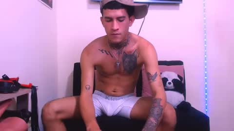 josue_linares online show from 3, 5, 2026