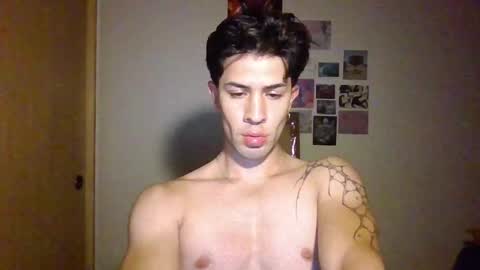 jotarojas1 online show from 7, 1, 2025