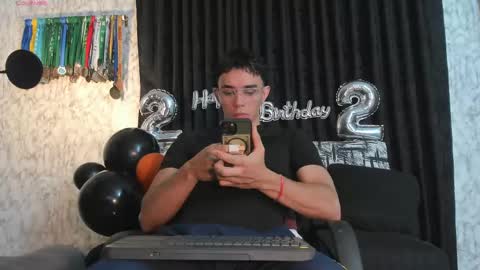 Im Jouliano online show from 7, 3, 2025