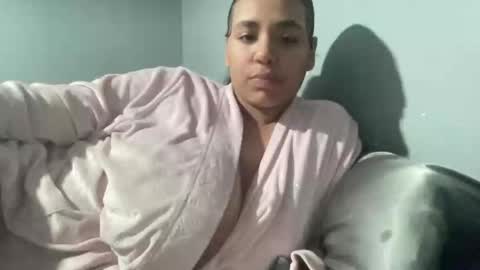 Snapshot of jousanie chatting on 13, 9, 2025 Josousie online show from 13, 9, 2025