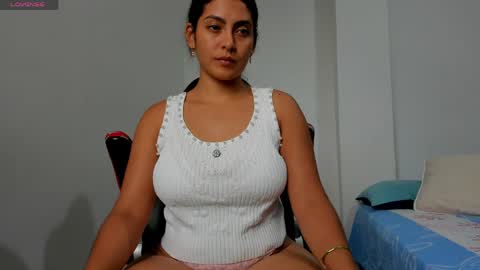 Snapshot of joyaoscura55 chatting on 31, 5, 2026 sofiaparker8 online show from 31, 5, 2026