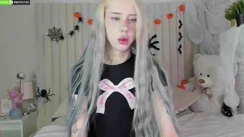 Joy Barker online show from 26, 10, 2025