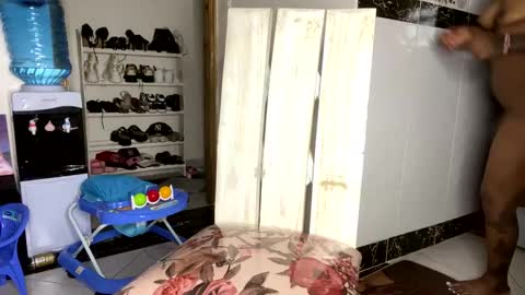 Butterflyass online show from 28, 4, 2026