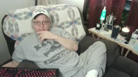 Snapshot of jpmel99 chatting on 17, 2, 2025 jpmel99 online show from 17, 2, 2025