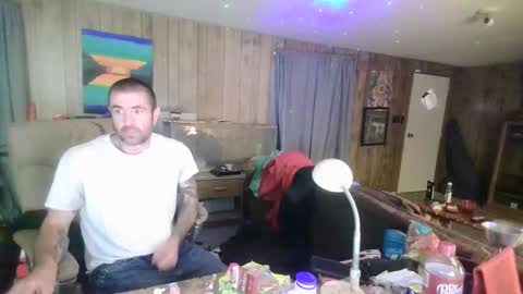 jrizzle1111 online show from 14, 2, 2026