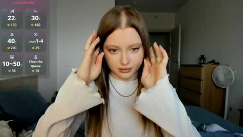 Julia and Julia online show from 27, 4, 2026