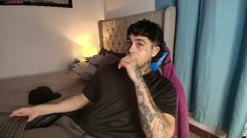 juan_alvarez18 online show from 13, 7, 2026