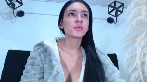    online show from 29, 7, 2026