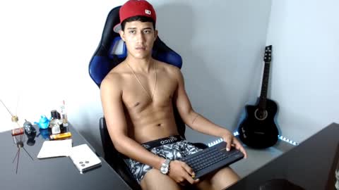 JuanDa online show from 12, 1, 2025