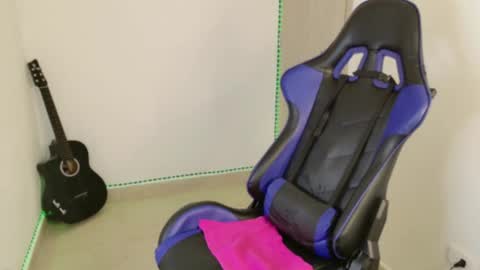 JuanDa online show from 11, 11, 2025