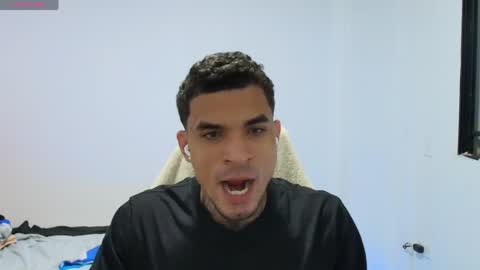 juan_gomez_1 online show from 31, 5, 2026