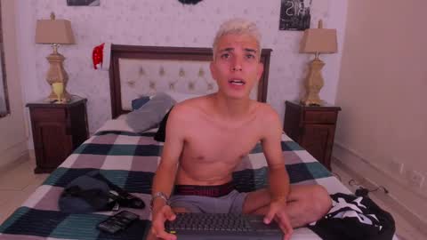 J U A N   L O V E R S online show from 6, 12, 2024