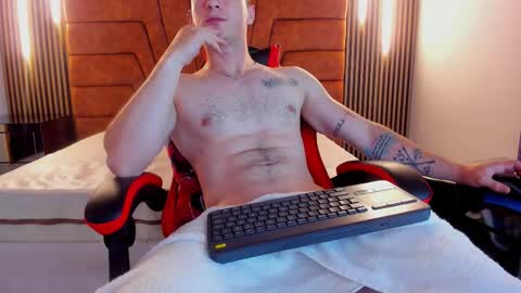 JUAN online show from 20, 11, 2025