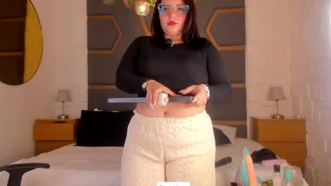 Juana Valkiria online show from 23, 4, 2026