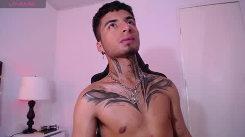 juancamilo66_ online show from 1, 2, 2025