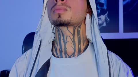 juancamilo66_ online show from 29, 4, 2026
