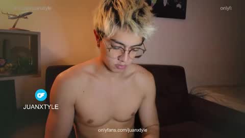 . online show from 16, 4, 2026