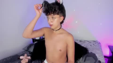 Snapshot of juandaaa__ chatting on 4, 3, 2025 juandaaa__ online show from 4, 3, 2025