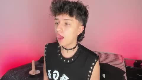 Snapshot of juandaaa__ chatting on 28, 10, 2025 juandaaa__ online show from 28, 10, 2025