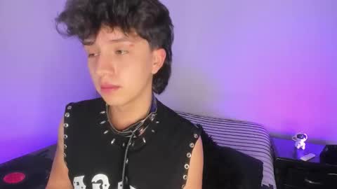 Snapshot of juandaaa__ chatting on 14, 12, 2025 juandaaa__ online show from 14, 12, 2025