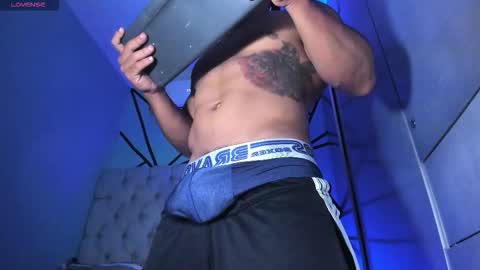 Snapshot of juande_24 chatting on 5, 3, 2026 independent model online show from 5, 3, 2026