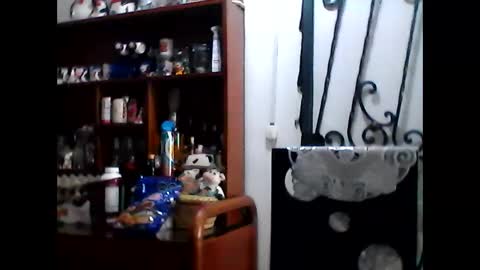 Juanesan CaballeroSolitario online show from 25, 2, 2025