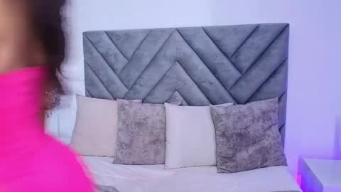 juanita_owens online show from 12, 3, 2025