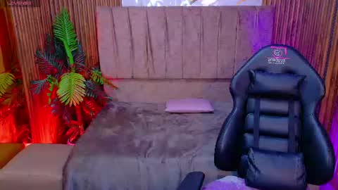 Snapshot of juanita_tay chatting on 11, 6, 2026 JUANITA online show from 11, 6, 2026