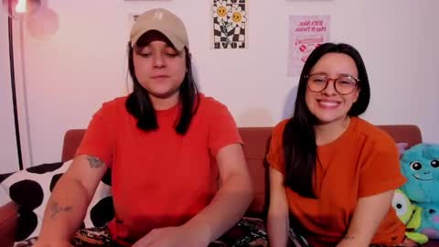 juanitaaa_ online show from 15, 5, 2026