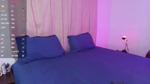 Blue online show from 8, 9, 2025