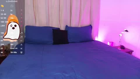 Blue online show from 8, 10, 2025