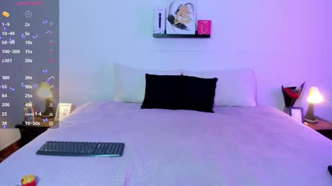 Blue online show from 9, 2, 2026