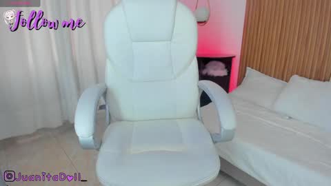 Juanita online show from 27, 1, 2025