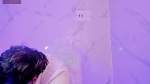 JUAN  online show from 19, 4, 2026