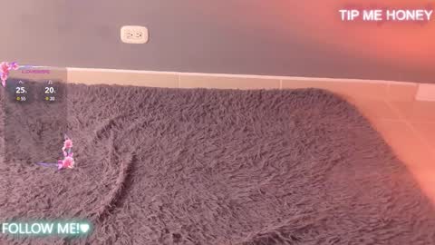 Snapshot of juanmiiss chatting on 10, 3, 2025 Juan Miguel online show from 10, 3, 2025