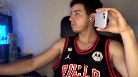 juannvalencia11 online show from 21, 4, 2026