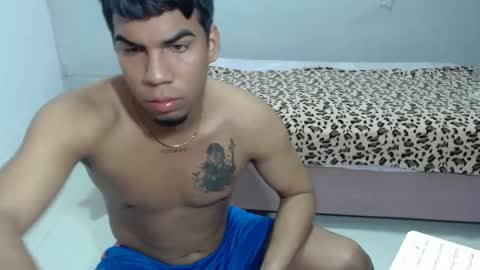 juanse_hot11 online show from 15, 1, 2025