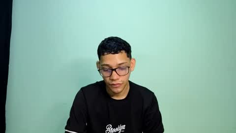 juansuarez204 online show from 7, 2, 2025