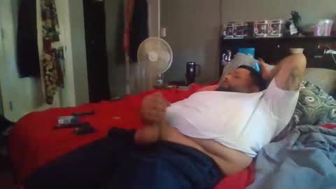 Juiceepawwg420 online show from 4, 6, 2026