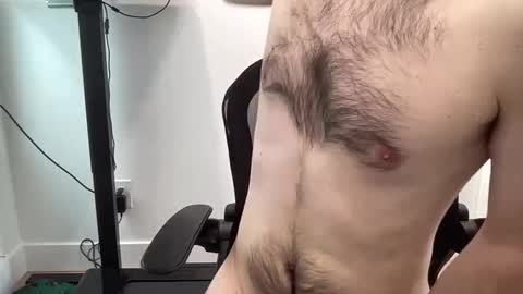 Snapshot of juicy_boy21 chatting on 13, 11, 2025 juicy boy21 online show from 13, 11, 2025