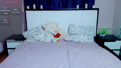 Diana For friends simple Di online show from 8, 3, 2025