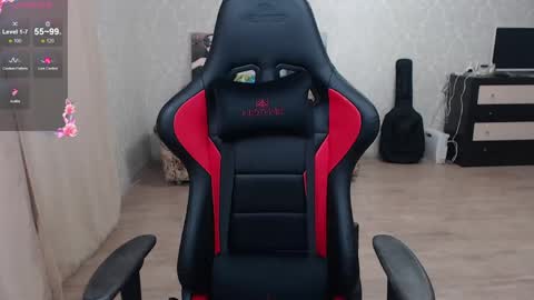 juicy_jesss online show from 28, 4, 2026