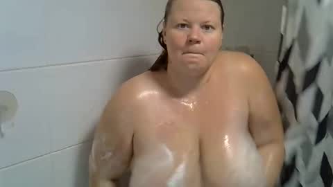 Juicy peach1988 online show from 8, 10, 2025