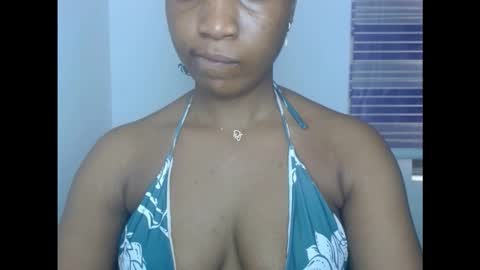 juicycuntx online show from 15, 10, 2025