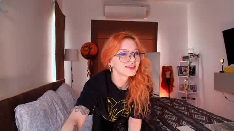 Hiya Im your sweet Lia online show from 15, 10, 2025