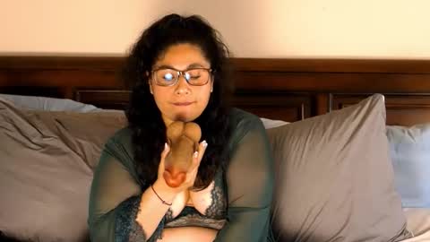 Juicy Teacher online show from 27, 4, 2026