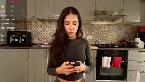 Juicy online show from 27, 7, 2026