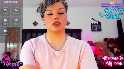 Jujubee online show from 12, 12, 2024