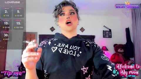 Jujubee online show from 26, 1, 2025