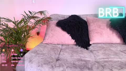 Jules and Gia online show from 26, 4, 2026